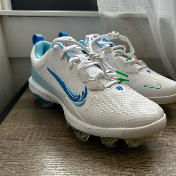 Mens Nike cleats - Picture 3 of 6